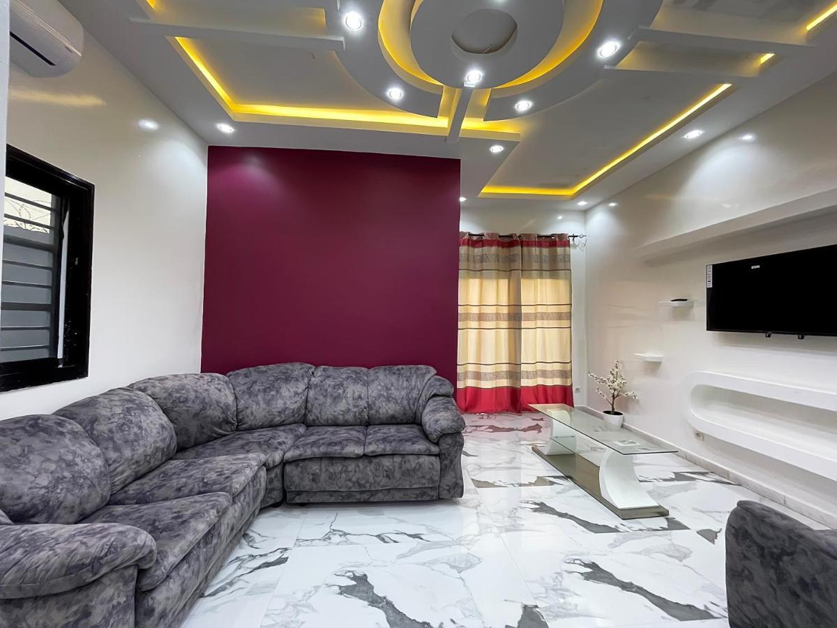 Villa Adja Nafy A Saly Gandigal 外观 照片