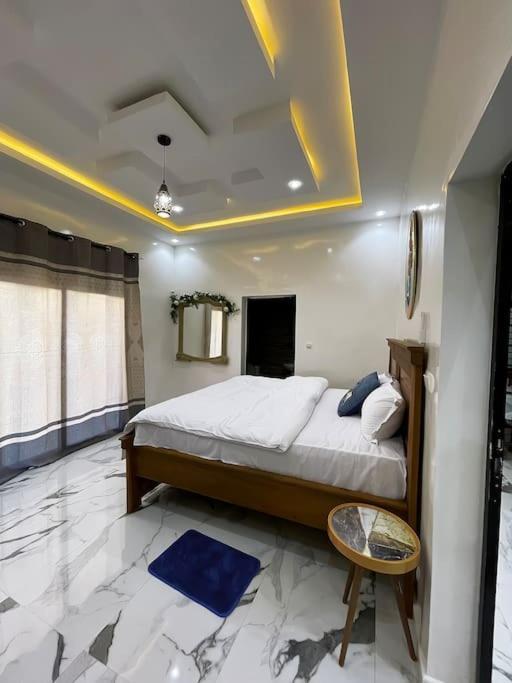 Villa Adja Nafy A Saly Gandigal 外观 照片